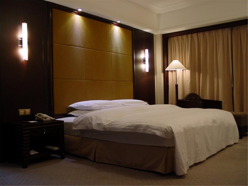 Guangzhou Hotel Pékin  Extérieur photo