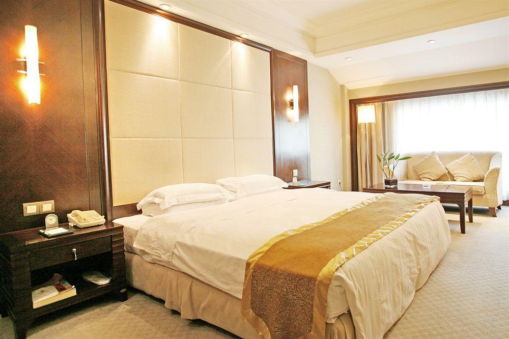 Guangzhou Hotel Pékin  Extérieur photo